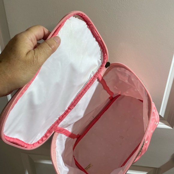 Cosmetic Bag Set - Picture 6 of 10